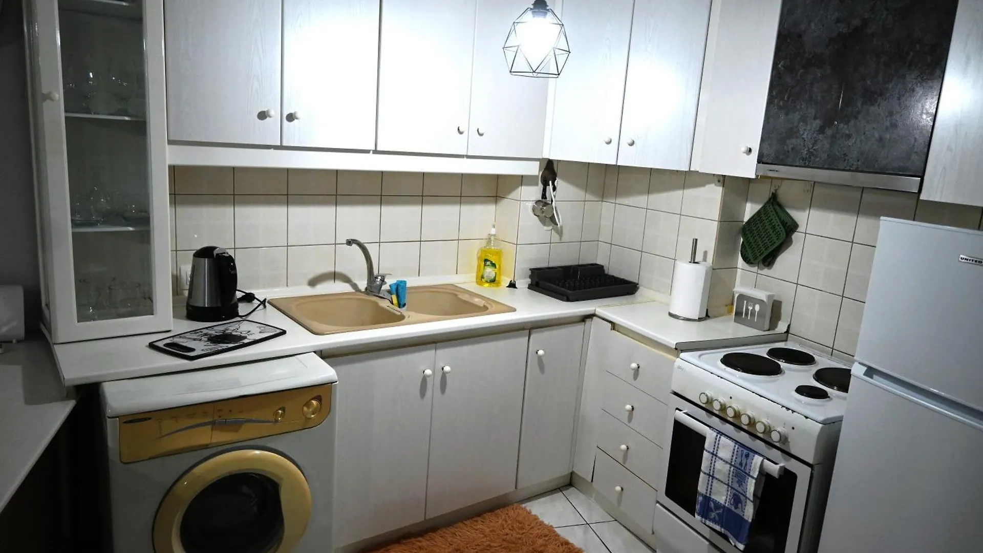 Apartamento Thessaloniki Tsinari 2 Bedroom With Patio